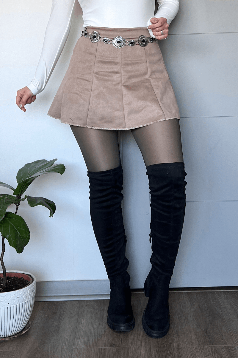 Falda short tableada de gamuza Lucky Collection