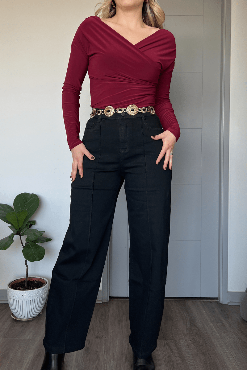 Jeans negro linea central recto