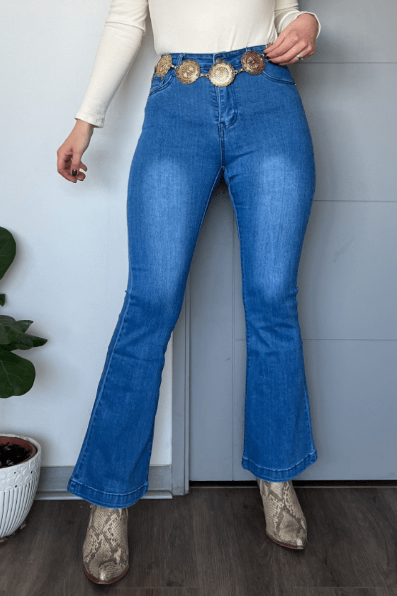 Jeans flare celeste tiro alto 3