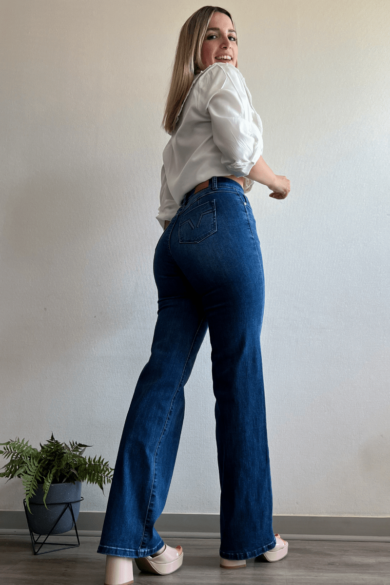 Jeans recto tiro alto premium