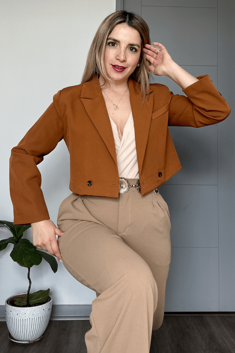 Blazer mujer crop cruzado