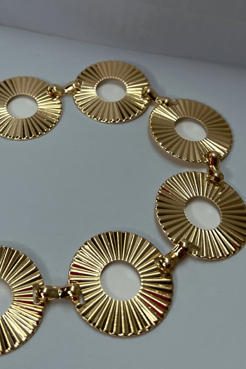 Cinturón circulo rugoso centro circular