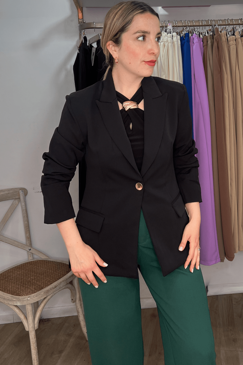 Blazer sastrero con mangas estilo repollo