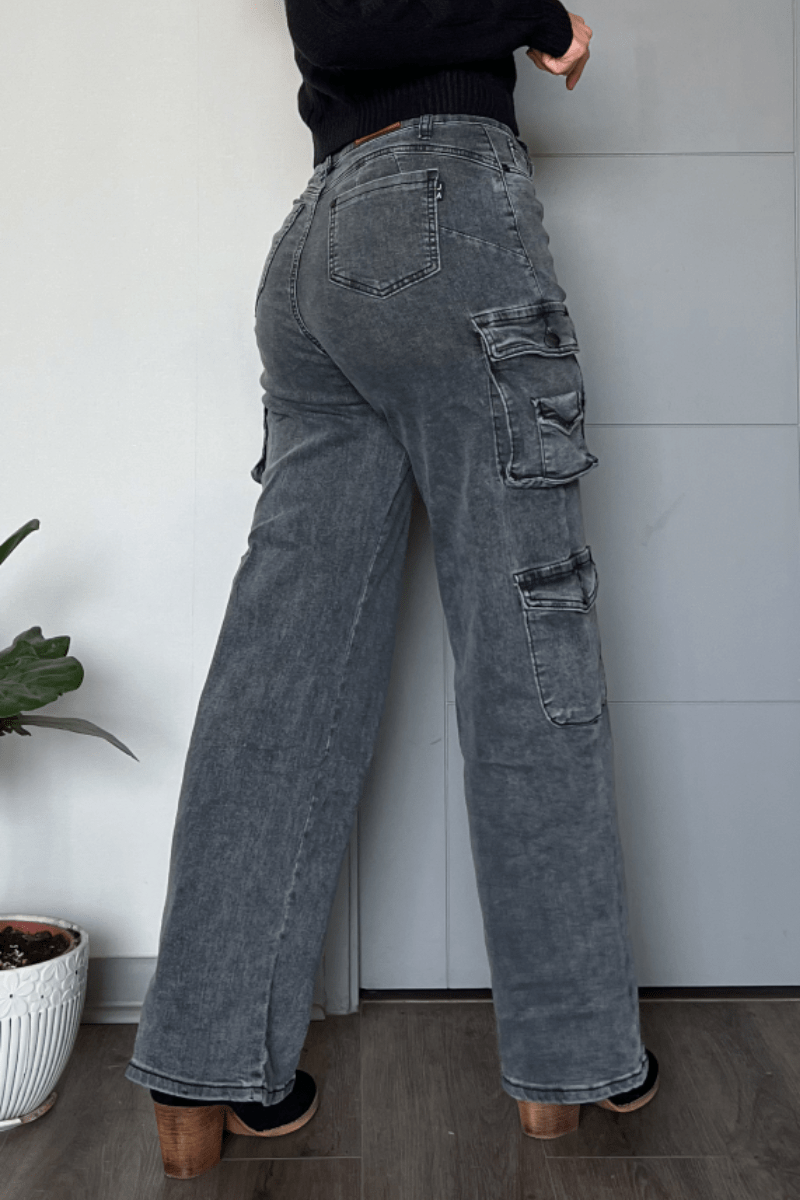 Jeans cargo mujer elasticados y tiro alto
