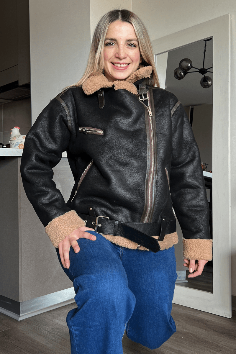 Maxi aviadora chocolate estilo oversize 100% chiporro por dentro