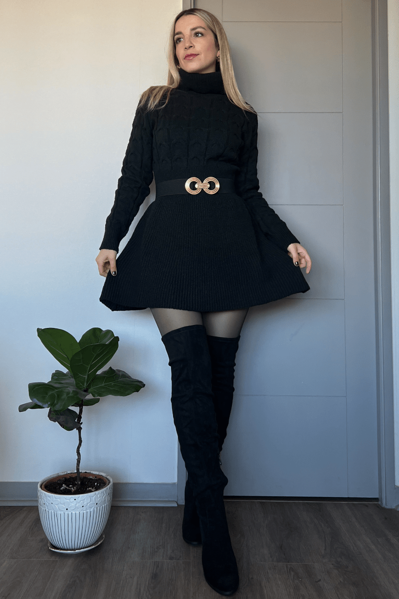 Vestido cuello tortuga corte campana trenzado