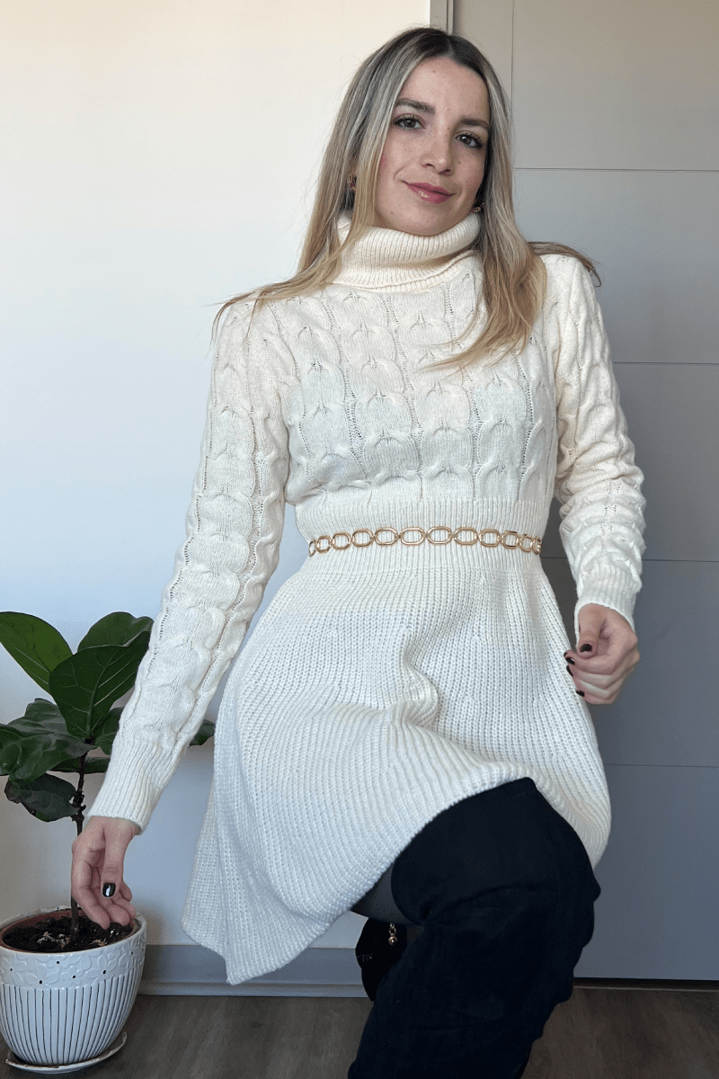 Vestido cuello tortuga corte campana trenzado